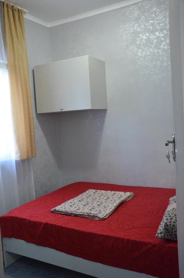 Hostel California باتومي المظهر الخارجي الصورة
