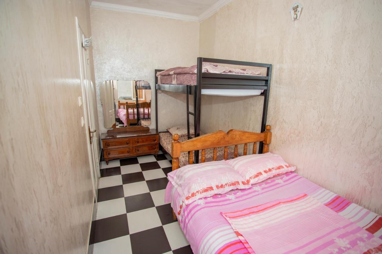 Hostel California باتومي المظهر الخارجي الصورة